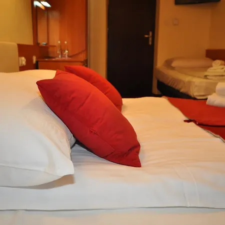 Pass Guest house 3*