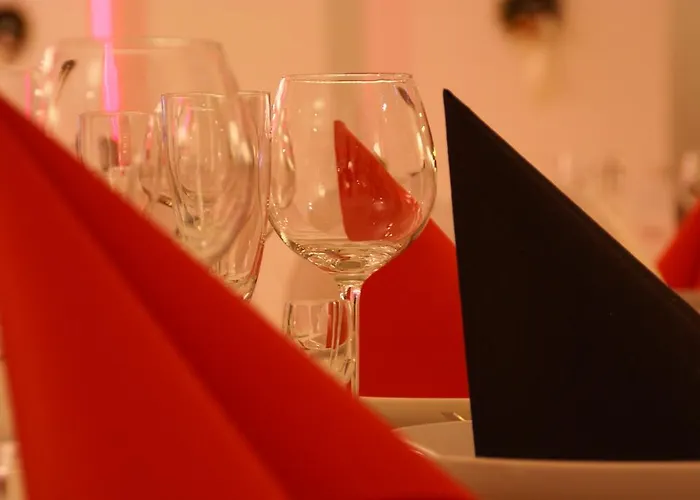 帕斯酒店 招待所 3*